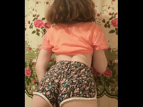 ❤️ 섹시한 젊은 아기 스트립 떨어져서 그녀의 반바지 에 카메라 ️ 그냥 포르노 우리 ko.4k-porno.ru ❤